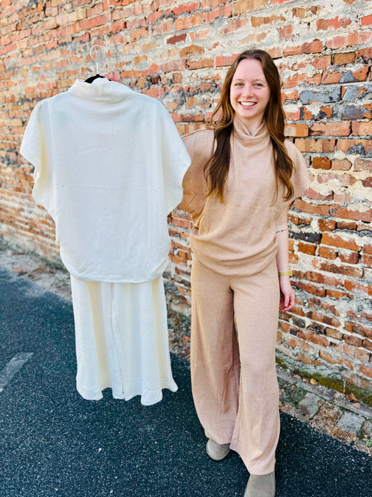 Mock neck top & pants set