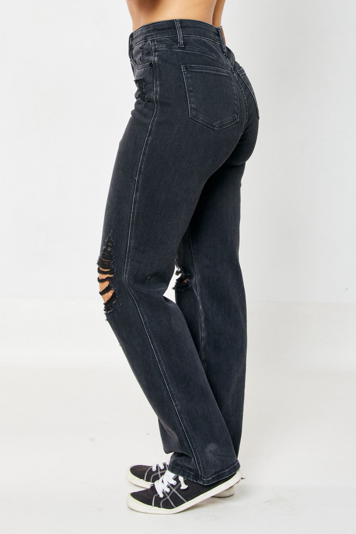 Judy Blue Rigid Magic Straight leg black distressed
