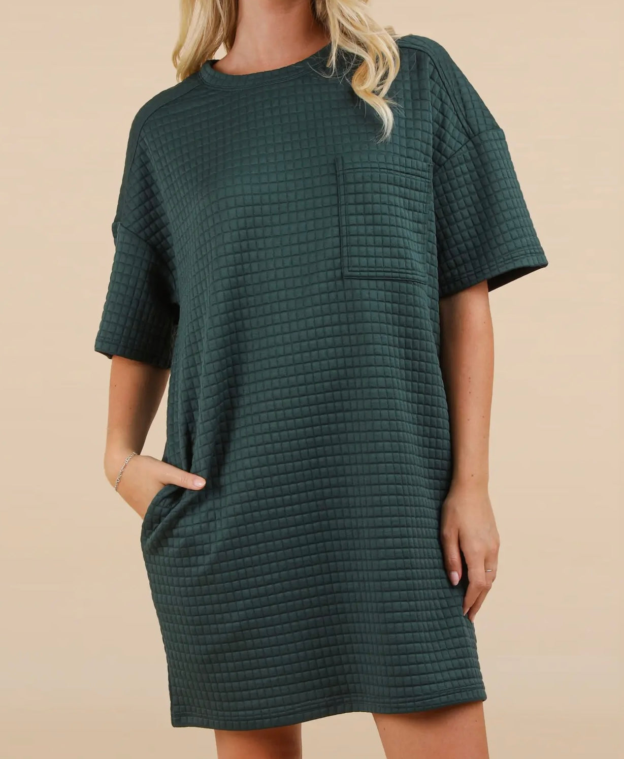 Oversized quilted basic dress