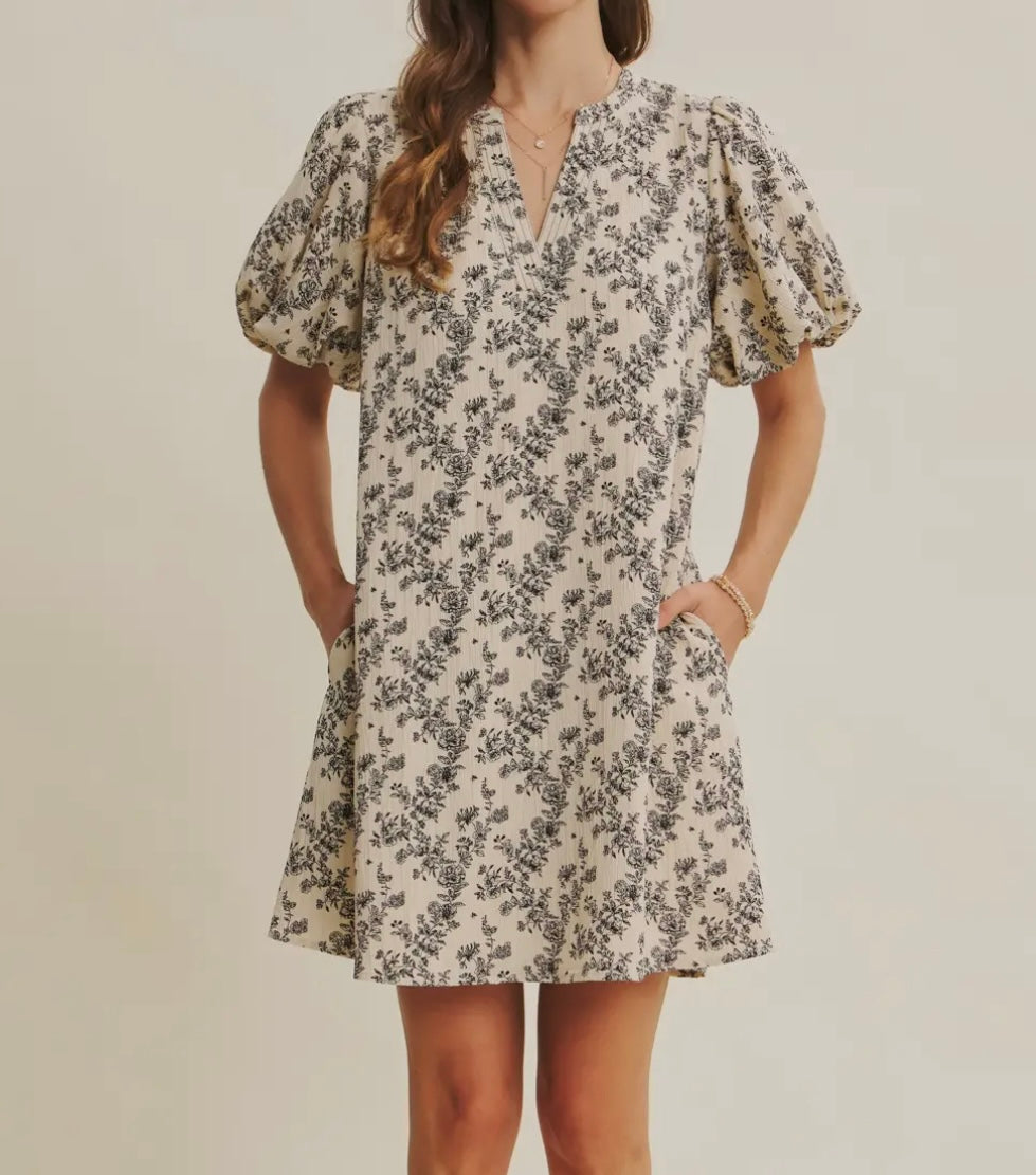 Textured floral bubble sleeve dress
